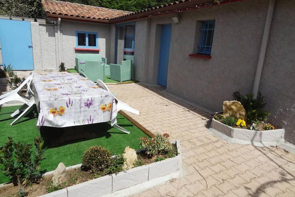 Holiday home Aux P'tits Loups De *
